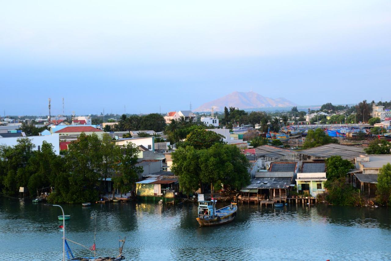 Nha Nghi Hung Hoa Otel Phan Thiet Dış mekan fotoğraf